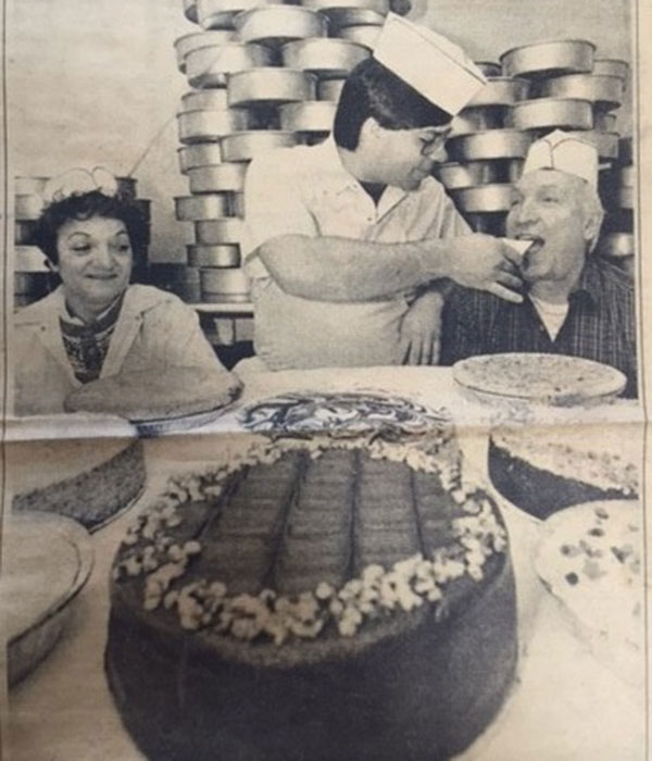 Hoff's Bakery Historical Photo
