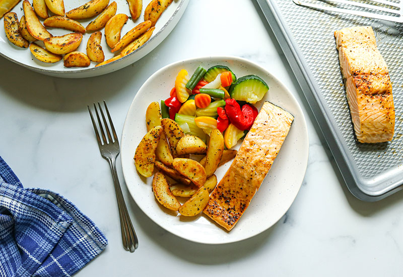 4 Easy Meals Anyone Can Make with Heinen's Prepared Foods Heinen's