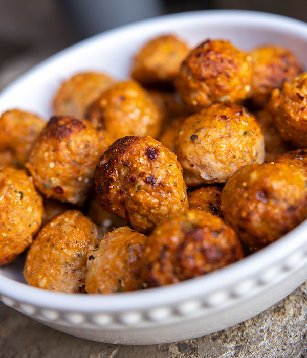 Heinen's Fully Cooked Turkey Meatballs