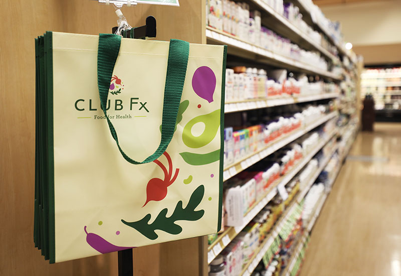 Heinen's Club Fx Shopping Bag in the Wellness Aisle